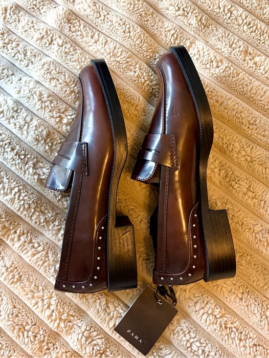 Zara Shoes - Zara Women’s Brown Leather Loafers